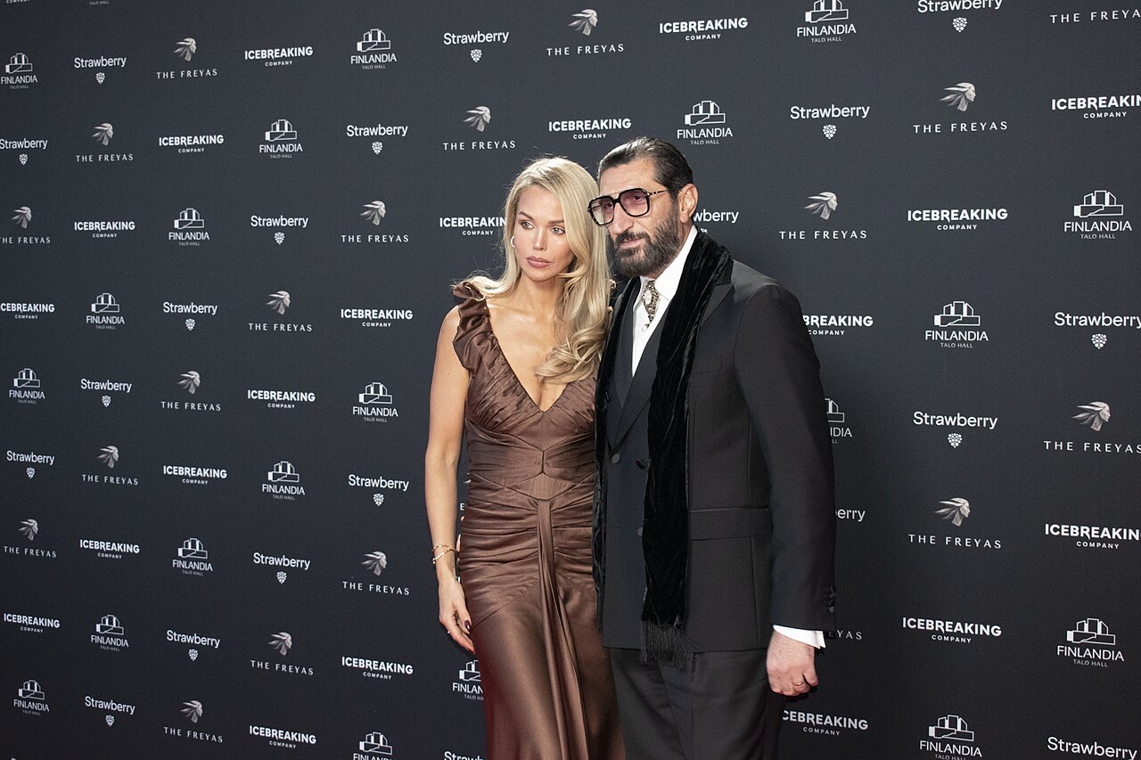 Sweden Picks Fares Fares Comedy 'Arkipelag' as Its 2027 Oscar Entry